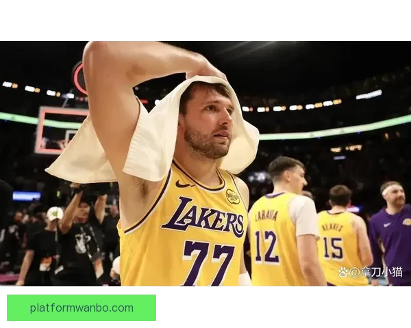 东契奇创造历史连续九场得分三十全胜壮举