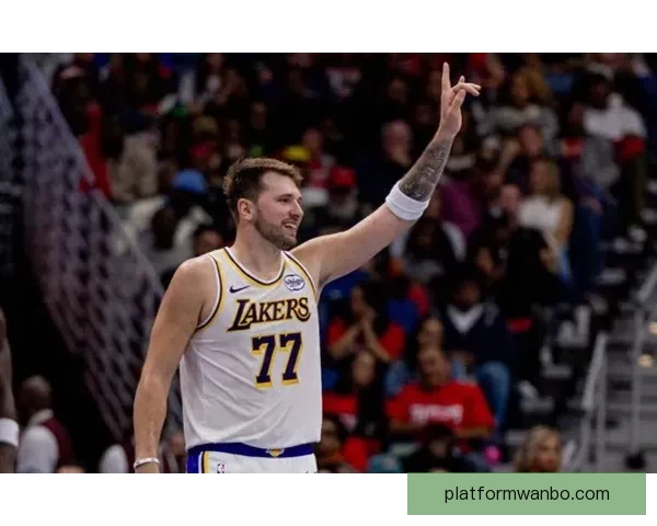 东契奇六连客场均40+创纪录 连续超神全力争MVP力争历史地位